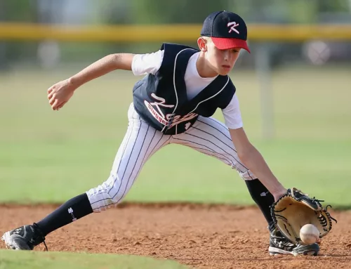Fielding Ground Balls in Baseball and Softball